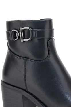 PITTARELLO CAPSULE Schwarze Stiefeletten mit Absatz und Gürtel-Detail BT24186003 NERO New